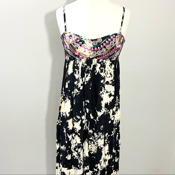 Billabong Smocked Embroidered top Maxi Dress - Picture 9 of 16